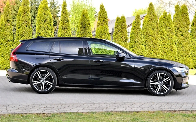 Volvo V60 cena 98900 przebieg: 179000, rok produkcji 2020 z Płock małe 781